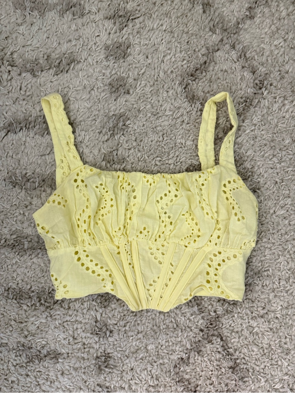 Missguided + Lemon Eyelet Cropped Tank